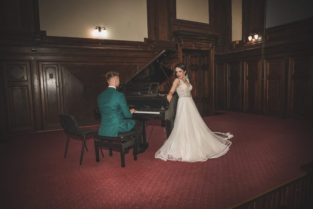 Fotograf nunta Ploiesti - Palatul culturii sedinta Foto - Fotograf nunta